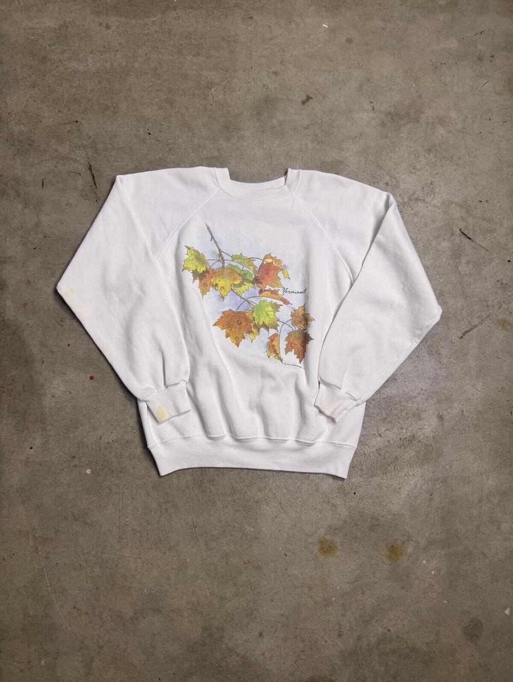 Vintage 90s Hanes Vermont Maple Leaves Crewneck Sweatshirt